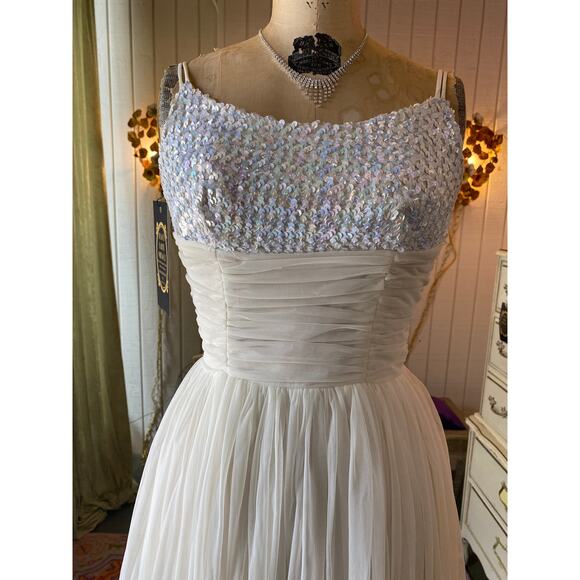 vintage 1960s white sequin and chiffon gown xs iridescent prom wedding formal 60 - Picture 3 of 12